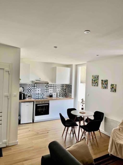 40m2 Centre De *
